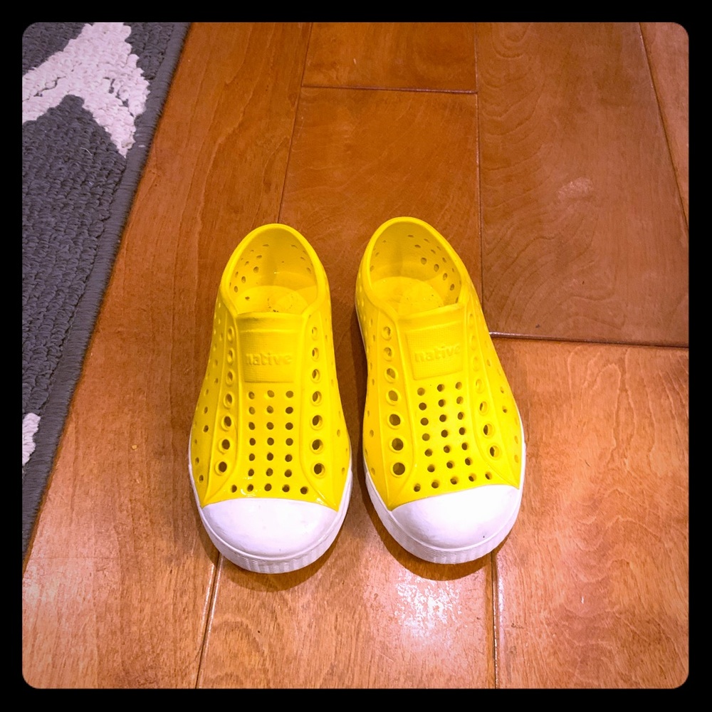 Yellow natives